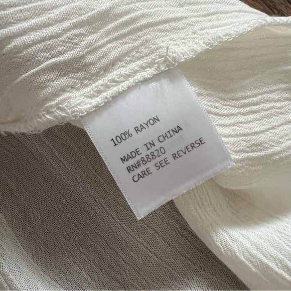 C&C California 1X Boho Embroidered Lightweight Top Cream Festival Beachy Cottage - Picture 7 of 11